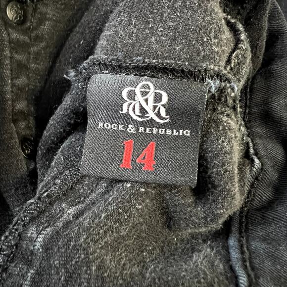 Rock & Republic Black Slanted Back Pockets w/ Special Rivets Stretch Jeans Size - Picture 12 of 12